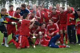 Treubund II feiert Pokalerfolg und später auch noch die Meisterschaft